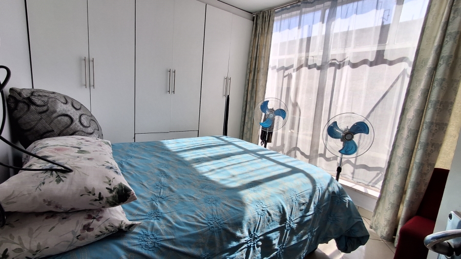 2 Bedroom Property for Sale in Gezina Gauteng