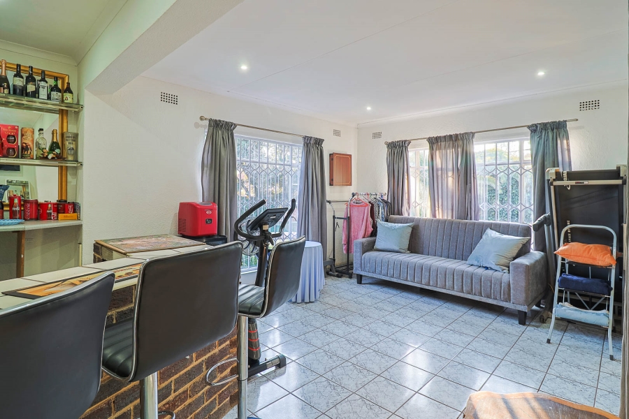 4 Bedroom Property for Sale in Brackendowns Gauteng