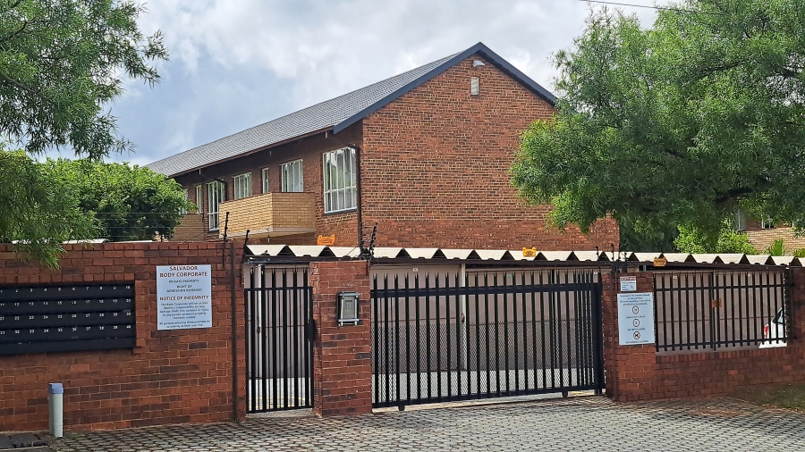 To Let 2 Bedroom Property for Rent in Horizon View Gauteng