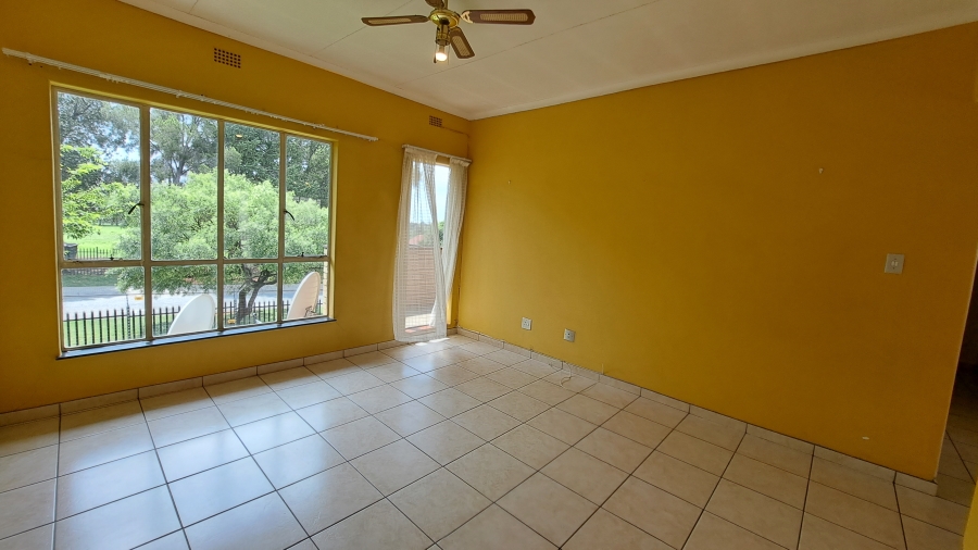 To Let 2 Bedroom Property for Rent in Horizon View Gauteng