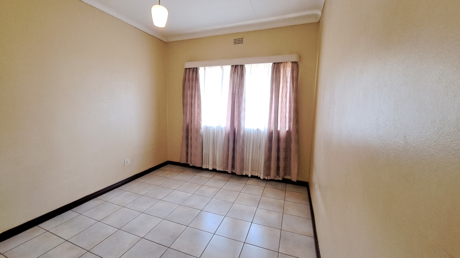 To Let 2 Bedroom Property for Rent in Horizon View Gauteng