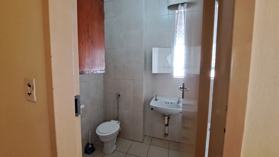 To Let 2 Bedroom Property for Rent in Horizon View Gauteng
