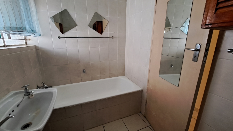 To Let 2 Bedroom Property for Rent in Horizon View Gauteng