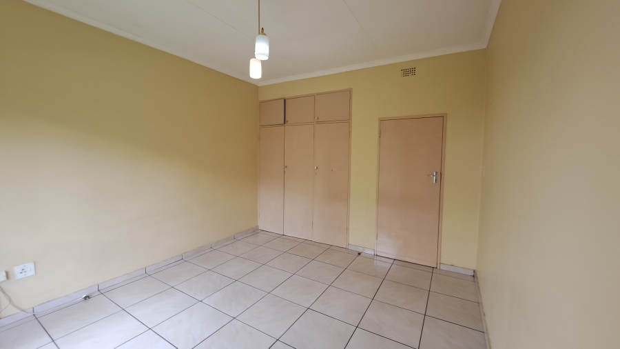 To Let 2 Bedroom Property for Rent in Horizon View Gauteng