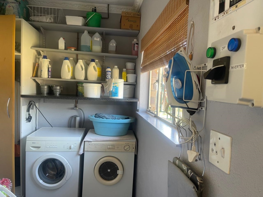 3 Bedroom Property for Sale in Ironsyde A H Gauteng