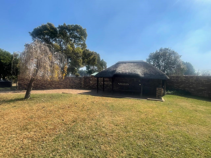 3 Bedroom Property for Sale in Ironsyde A H Gauteng