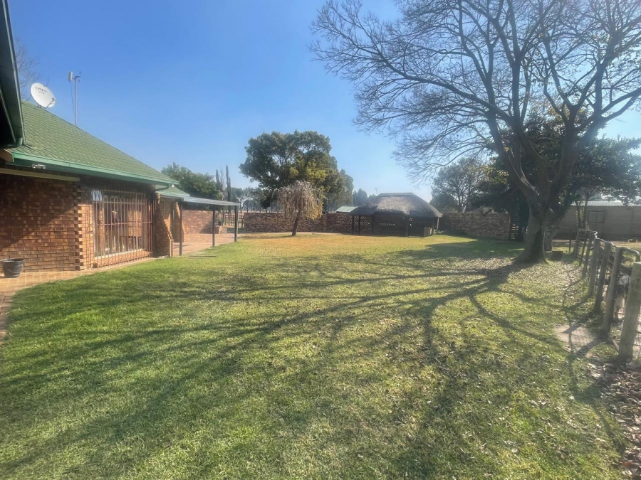 3 Bedroom Property for Sale in Ironsyde A H Gauteng