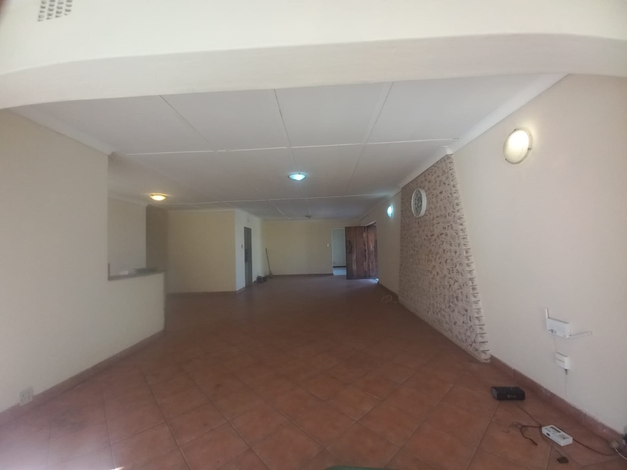 3 Bedroom Property for Sale in Rensburg Gauteng