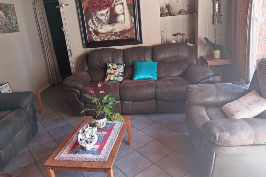 6 Bedroom Property for Sale in Murrayfield Gauteng