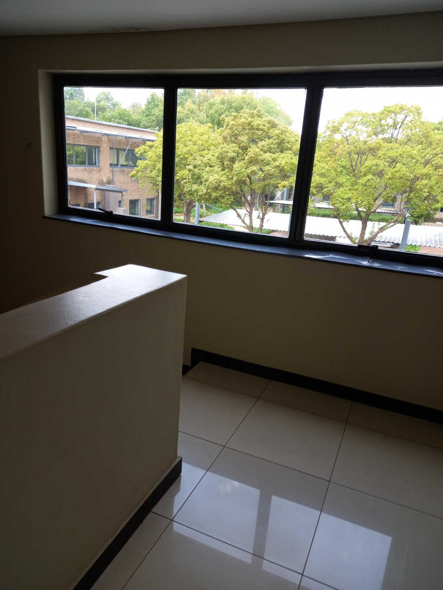To Let commercial Property for Rent in Randjespark Gauteng