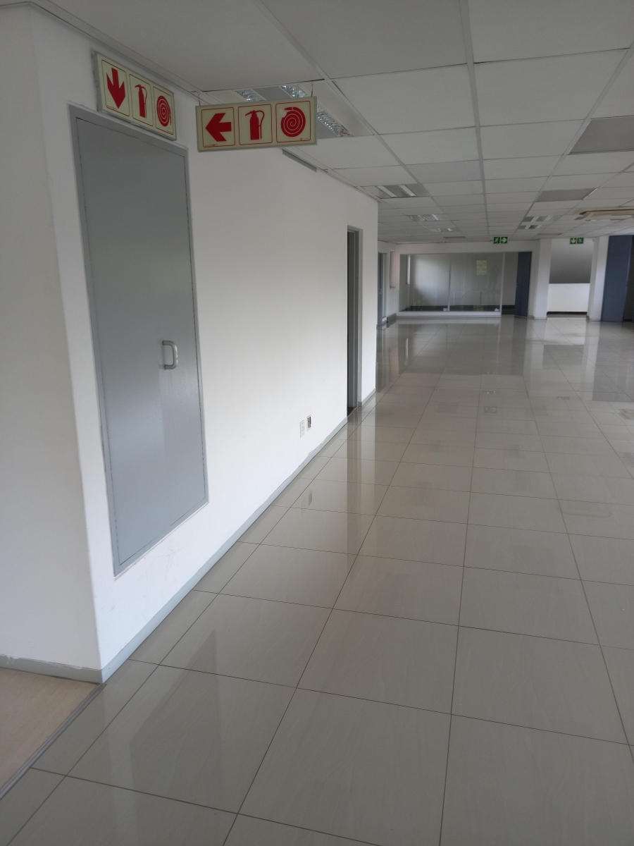 To Let commercial Property for Rent in Randjespark Gauteng