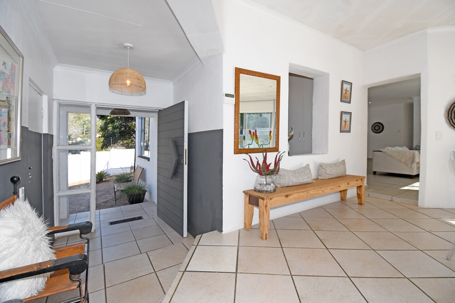 6 Bedroom Property for Sale in Olivedale Gauteng