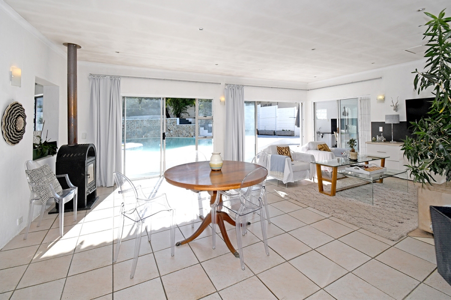 6 Bedroom Property for Sale in Olivedale Gauteng