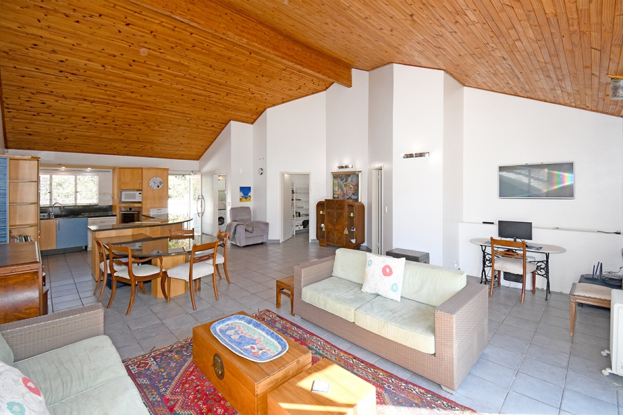 6 Bedroom Property for Sale in Olivedale Gauteng