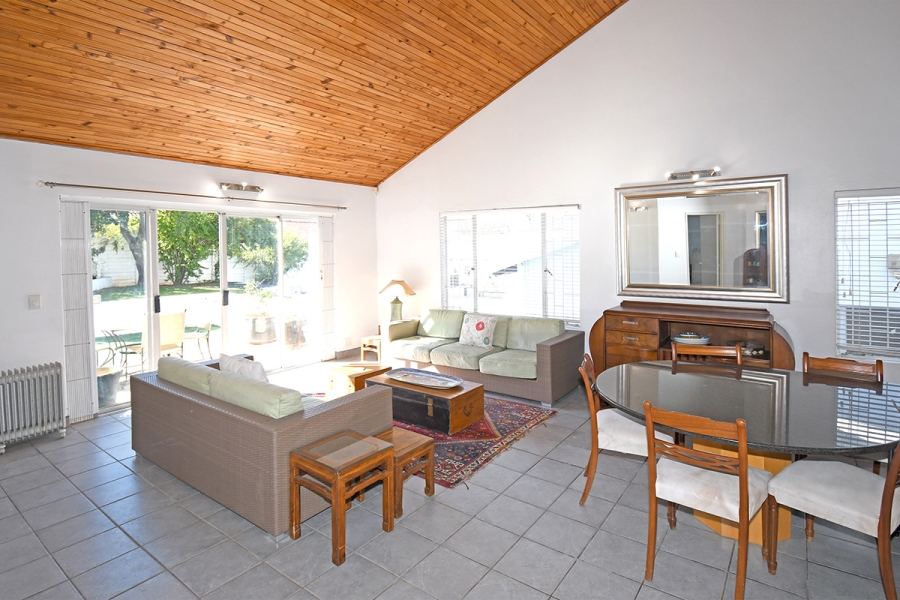 6 Bedroom Property for Sale in Olivedale Gauteng