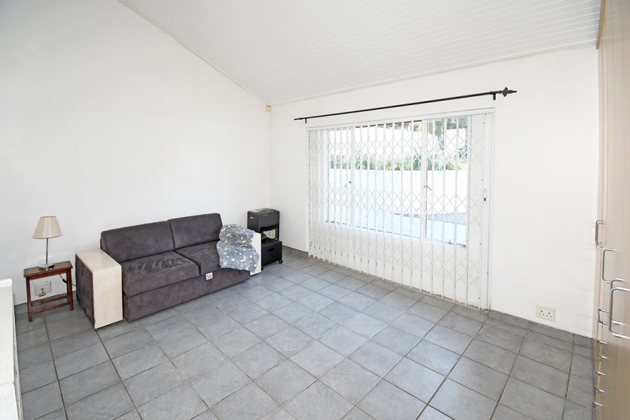 6 Bedroom Property for Sale in Olivedale Gauteng