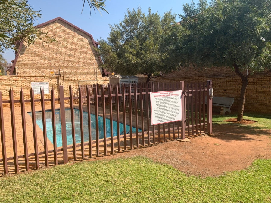 3 Bedroom Property for Sale in Willowbrook Gauteng