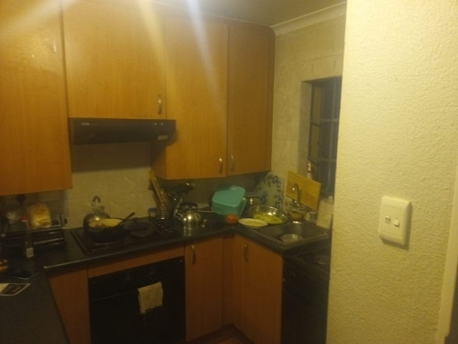 2 Bedroom Property for Sale in Ravensklip Gauteng