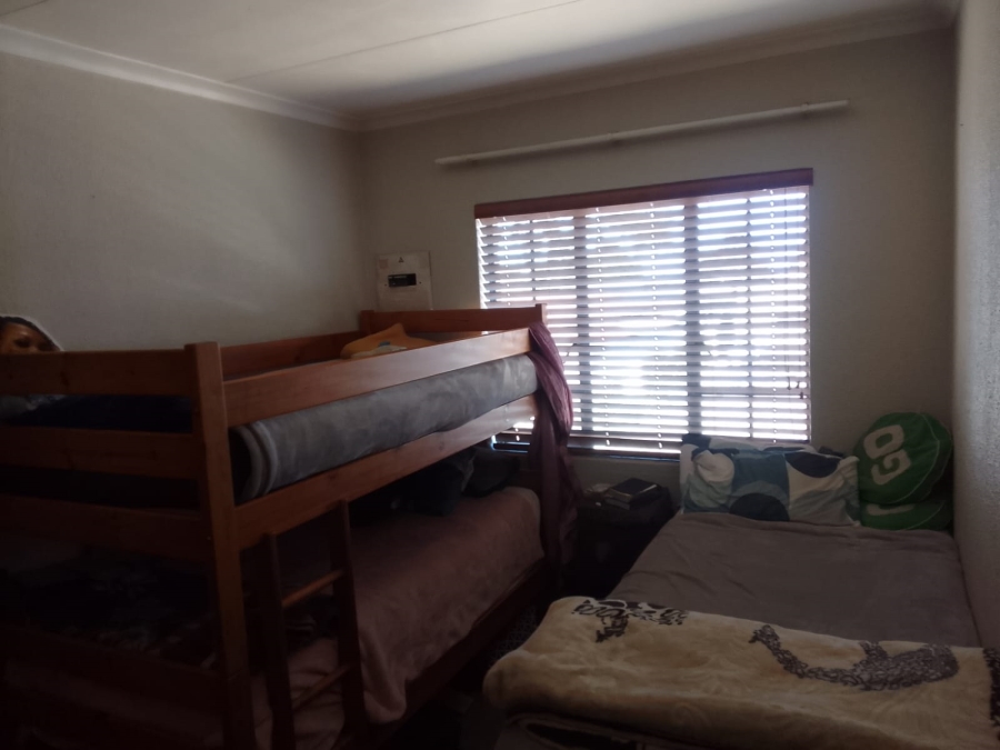 2 Bedroom Property for Sale in Ravensklip Gauteng