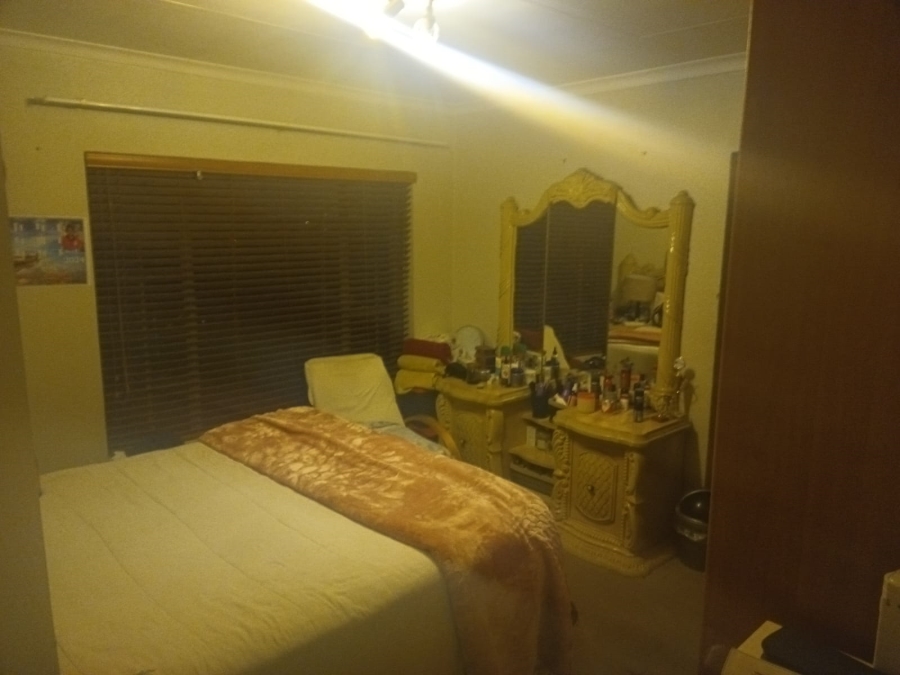 2 Bedroom Property for Sale in Ravensklip Gauteng