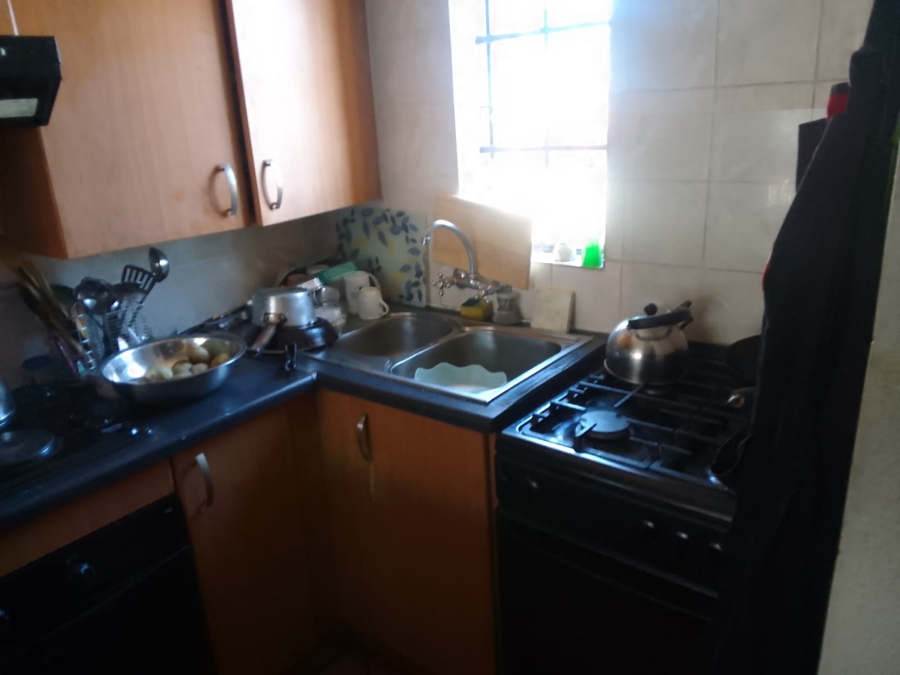 2 Bedroom Property for Sale in Ravensklip Gauteng