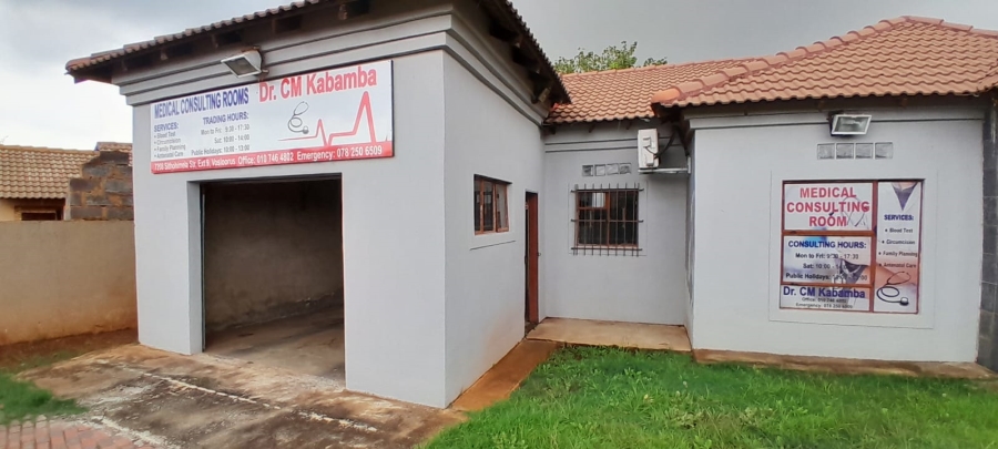 3 Bedroom Property for Sale in Vosloorus Gauteng
