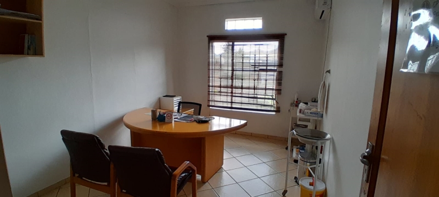 3 Bedroom Property for Sale in Vosloorus Gauteng