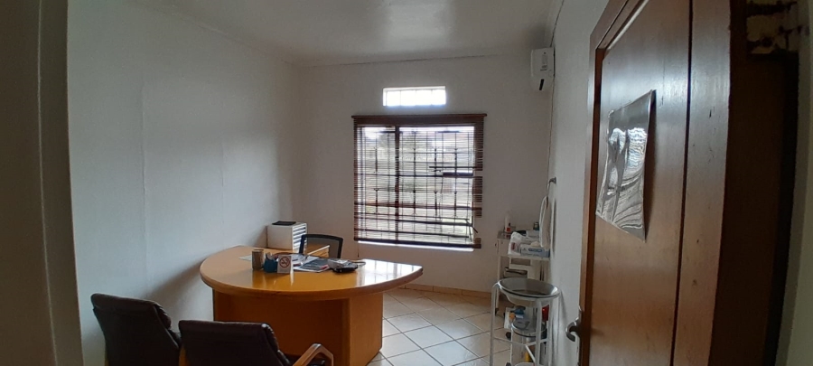 3 Bedroom Property for Sale in Vosloorus Gauteng
