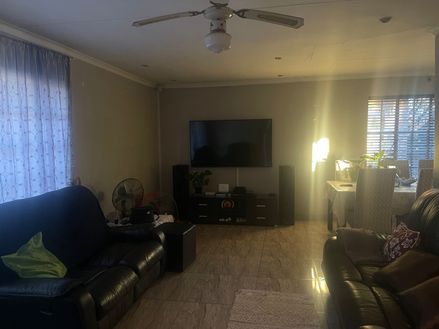 3 Bedroom Property for Sale in The Reeds Gauteng