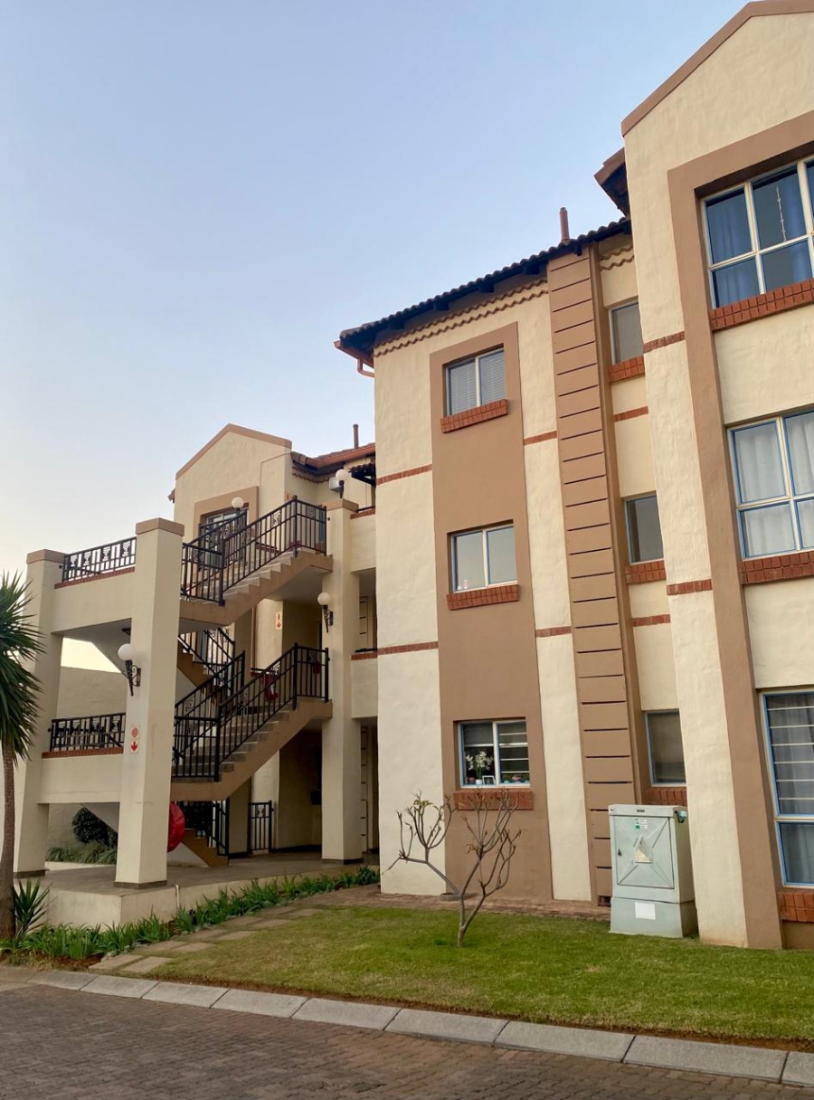 2 Bedroom Property for Sale in Olympus AH Gauteng