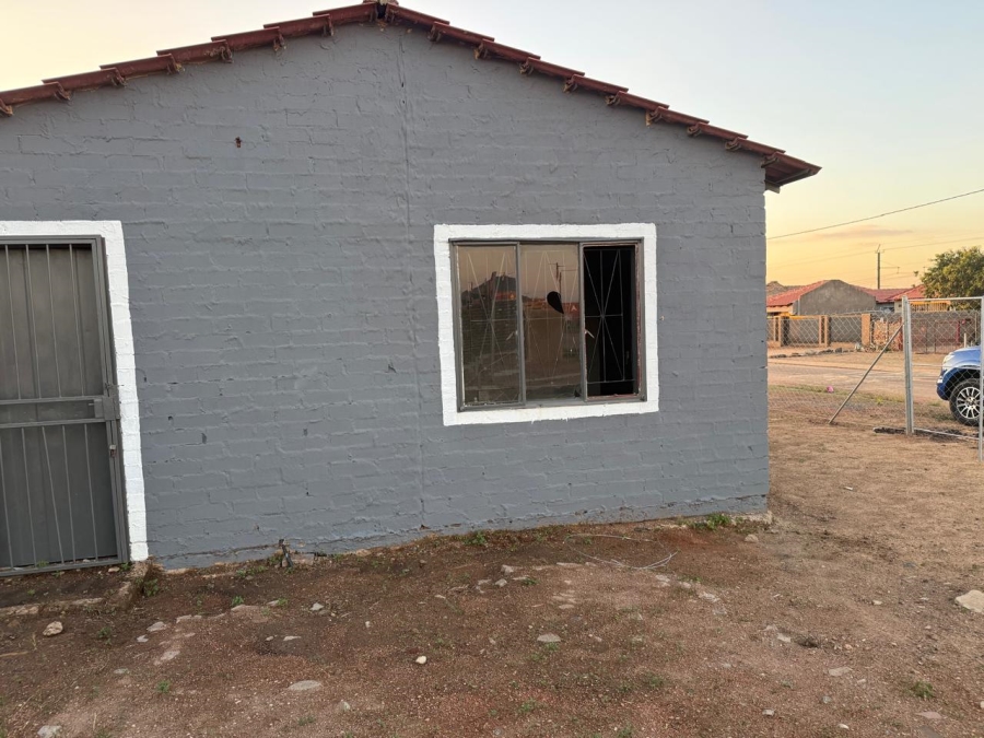 2 Bedroom Property for Sale in Soshanguve South Gauteng