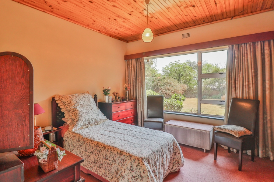 To Let 4 Bedroom Property for Rent in Parkhill Gardens Gauteng
