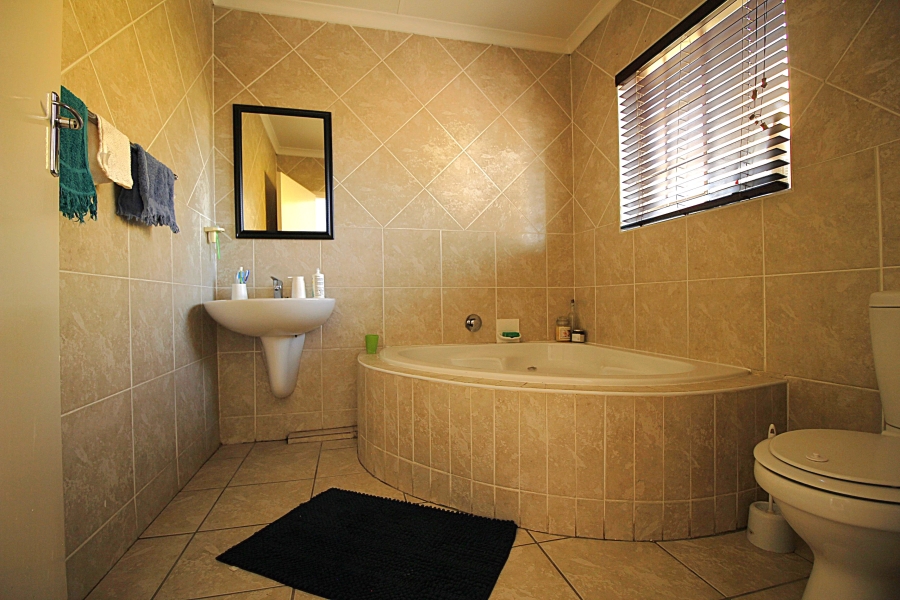 3 Bedroom Property for Sale in Kyalami Gauteng