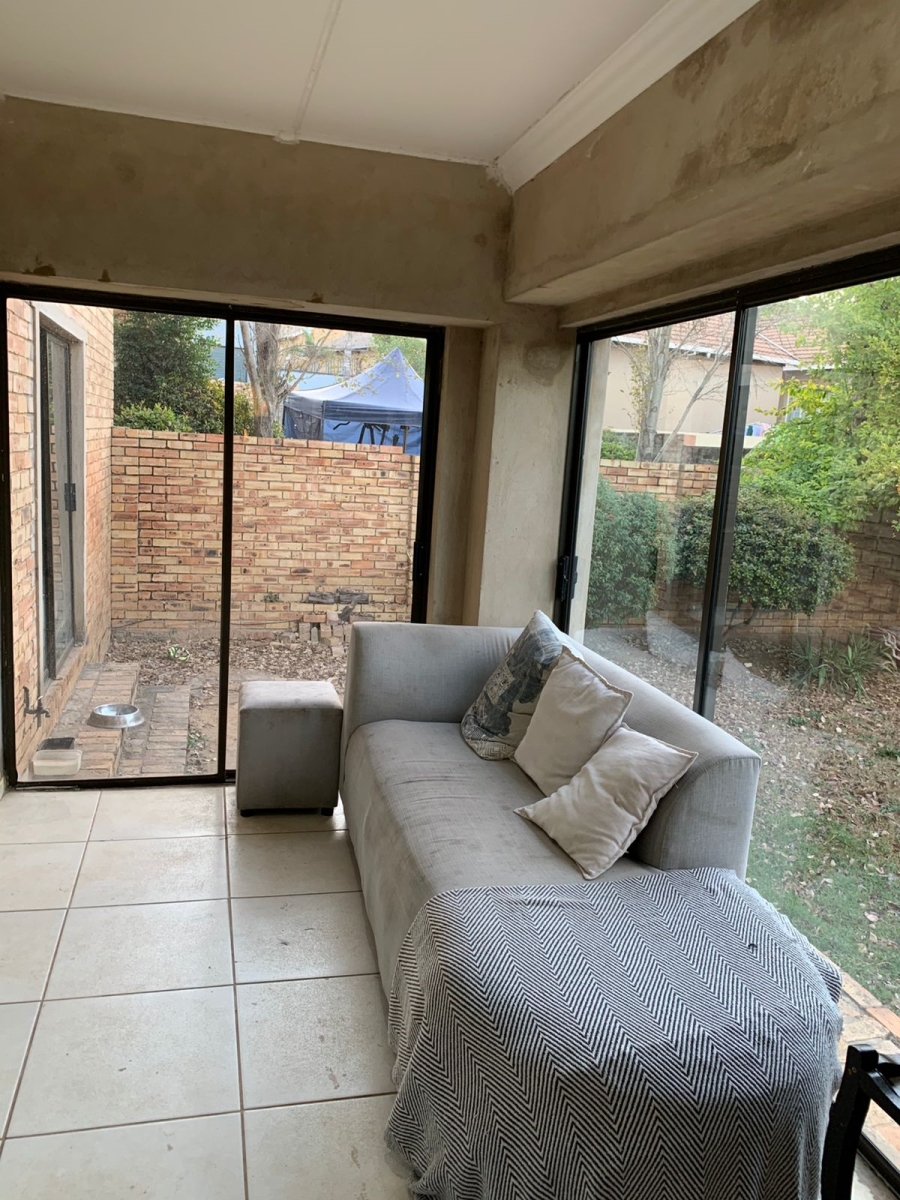 4 Bedroom Property for Sale in Thatchfield Estate Gauteng