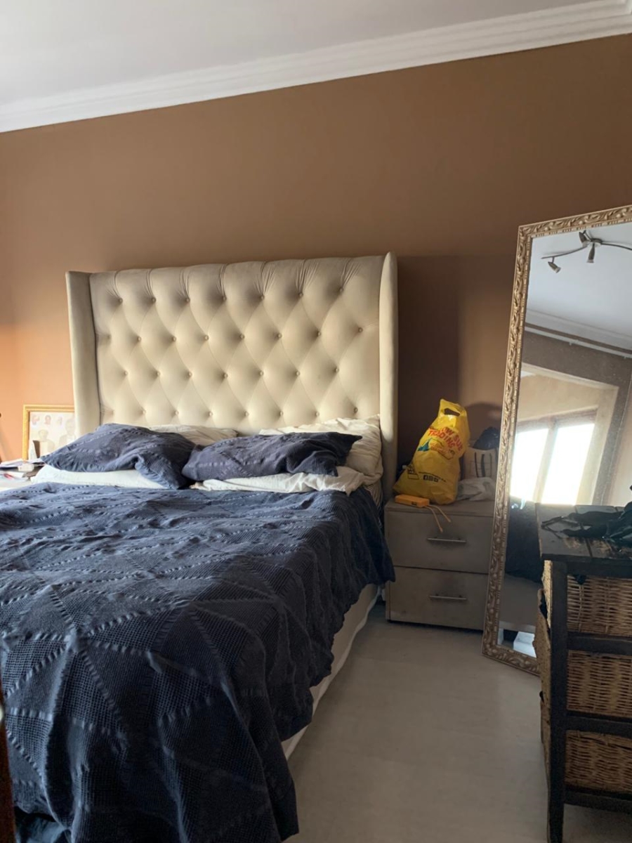 4 Bedroom Property for Sale in Thatchfield Estate Gauteng