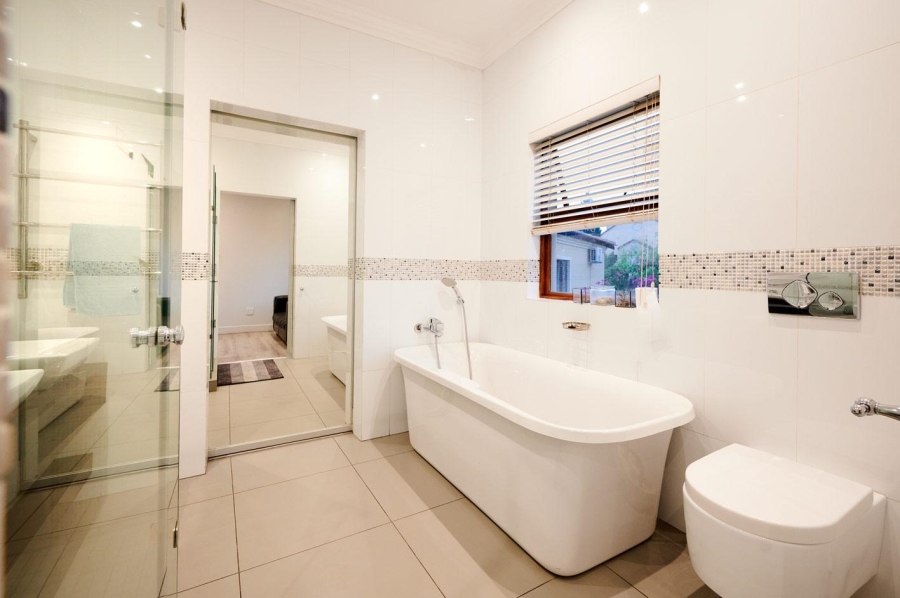 4 Bedroom Property for Sale in Paulshof Gauteng