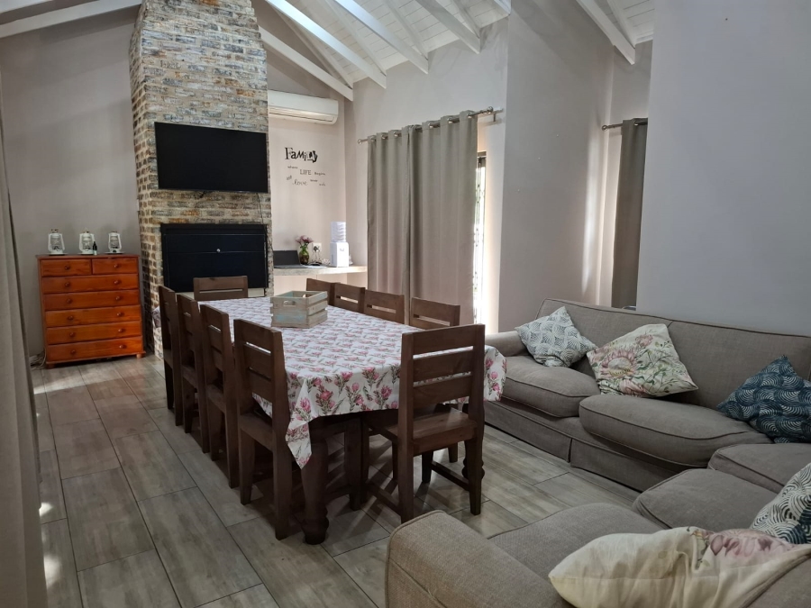 4 Bedroom Property for Sale in Unitas Park Gauteng