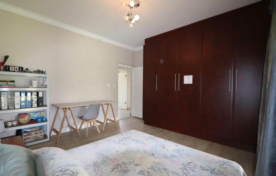 4 Bedroom Property for Sale in Unitas Park Gauteng
