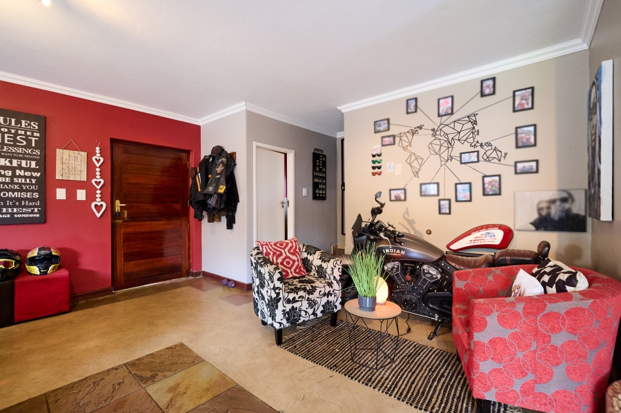 3 Bedroom Property for Sale in Halfway Gardens Gauteng