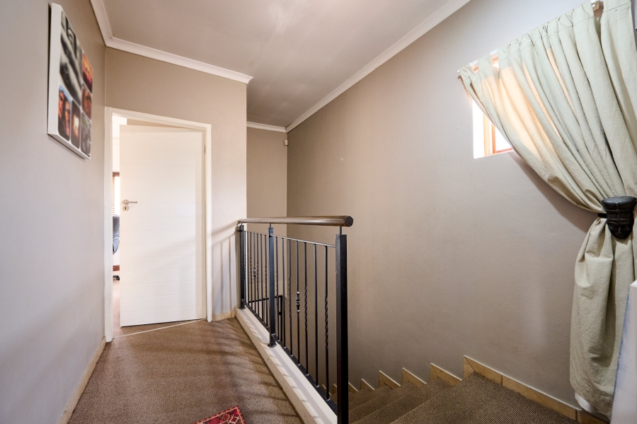 3 Bedroom Property for Sale in Halfway Gardens Gauteng