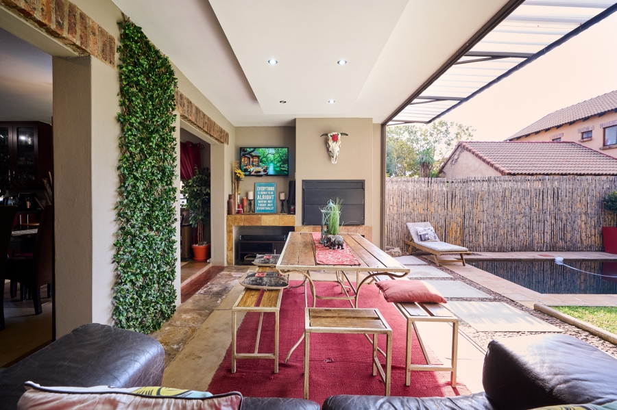 3 Bedroom Property for Sale in Halfway Gardens Gauteng