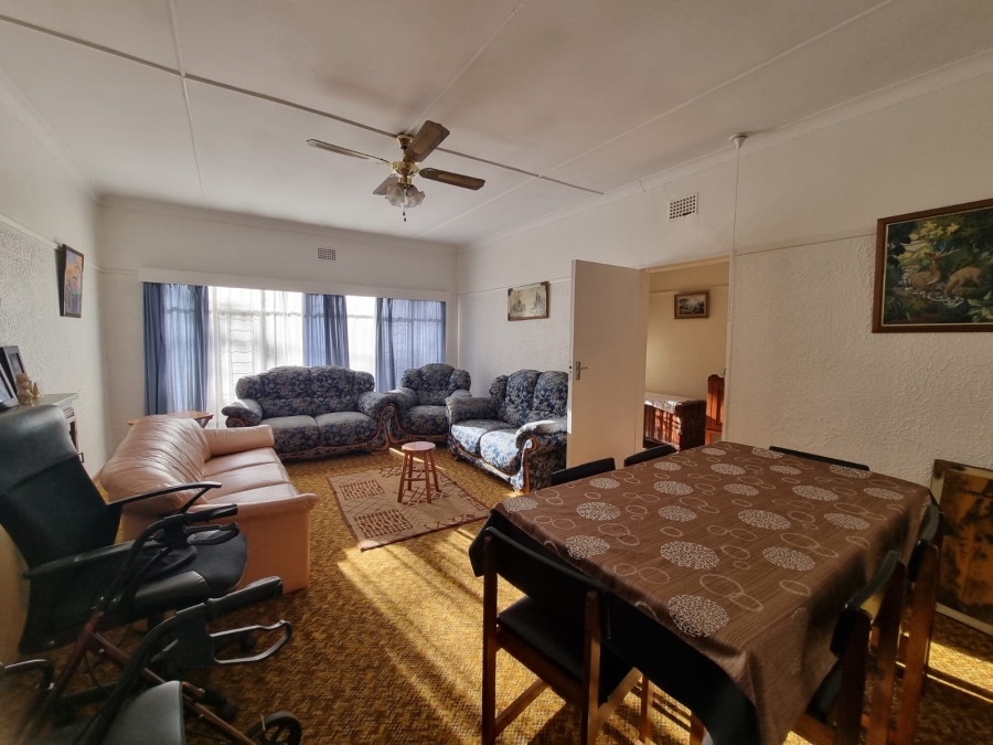 4 Bedroom Property for Sale in Three Rivers Gauteng