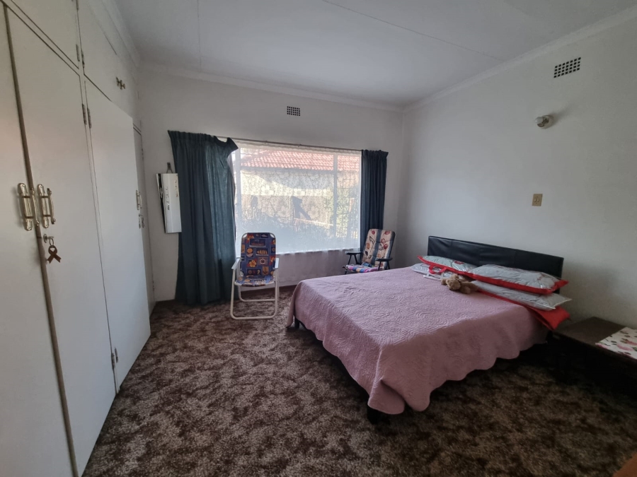 4 Bedroom Property for Sale in Three Rivers Gauteng