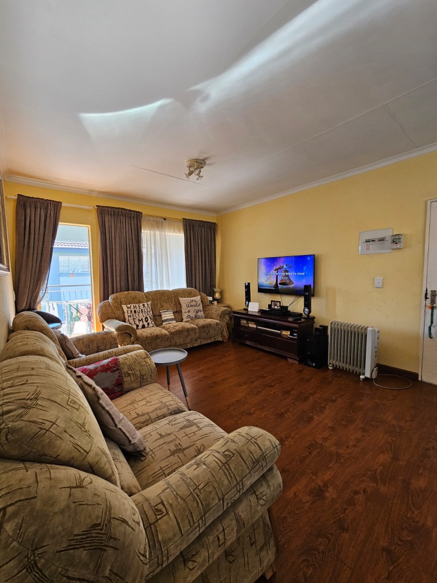 2 Bedroom Property for Sale in Rynfield A H Gauteng