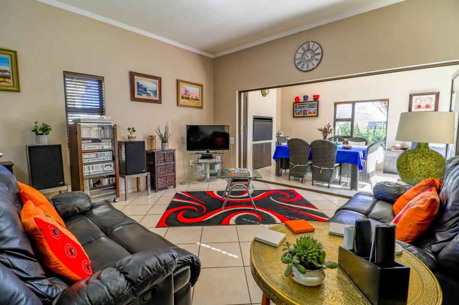 3 Bedroom Property for Sale in Copperleaf Estate Gauteng