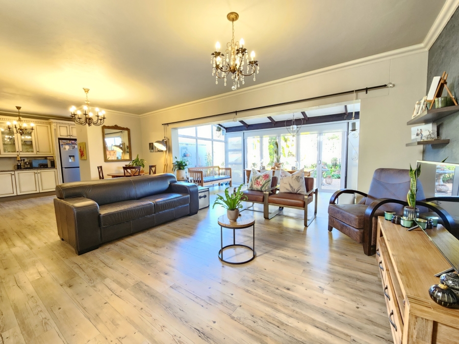 3 Bedroom Property for Sale in Moreleta Park Gauteng