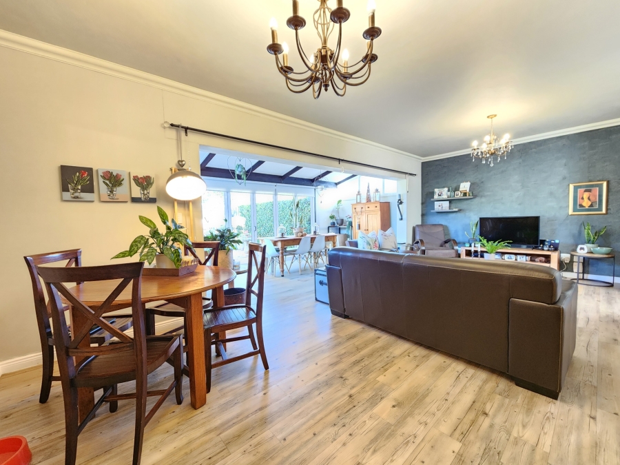 3 Bedroom Property for Sale in Moreleta Park Gauteng