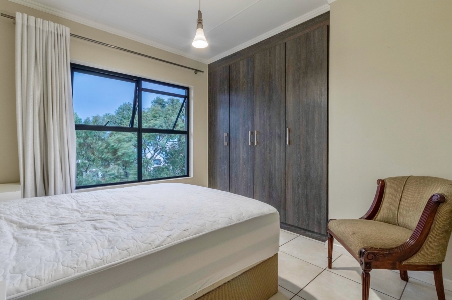 1 Bedroom Property for Sale in Oakdene Gauteng