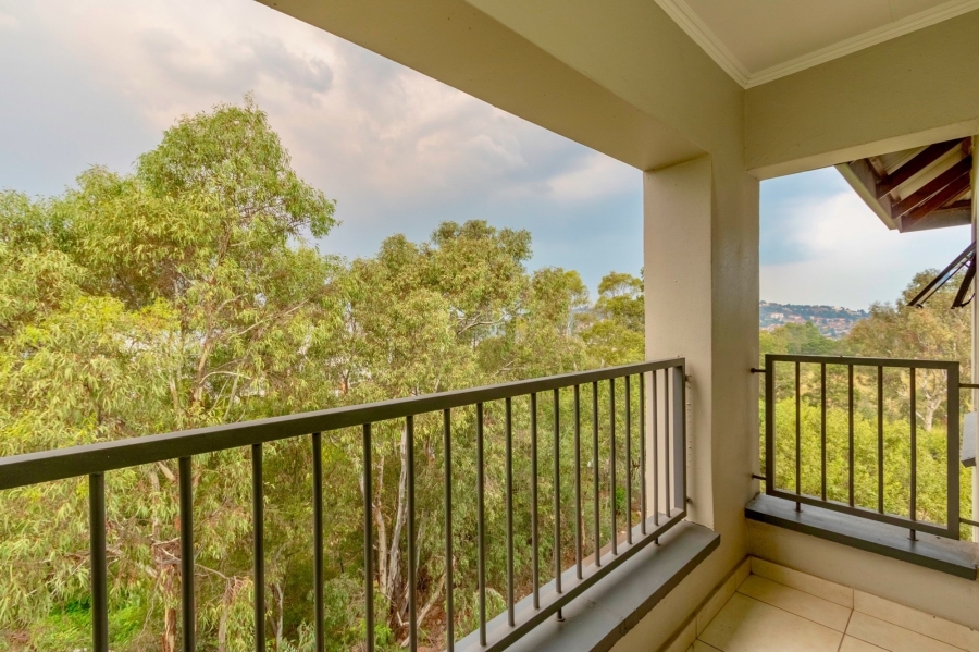 1 Bedroom Property for Sale in Oakdene Gauteng