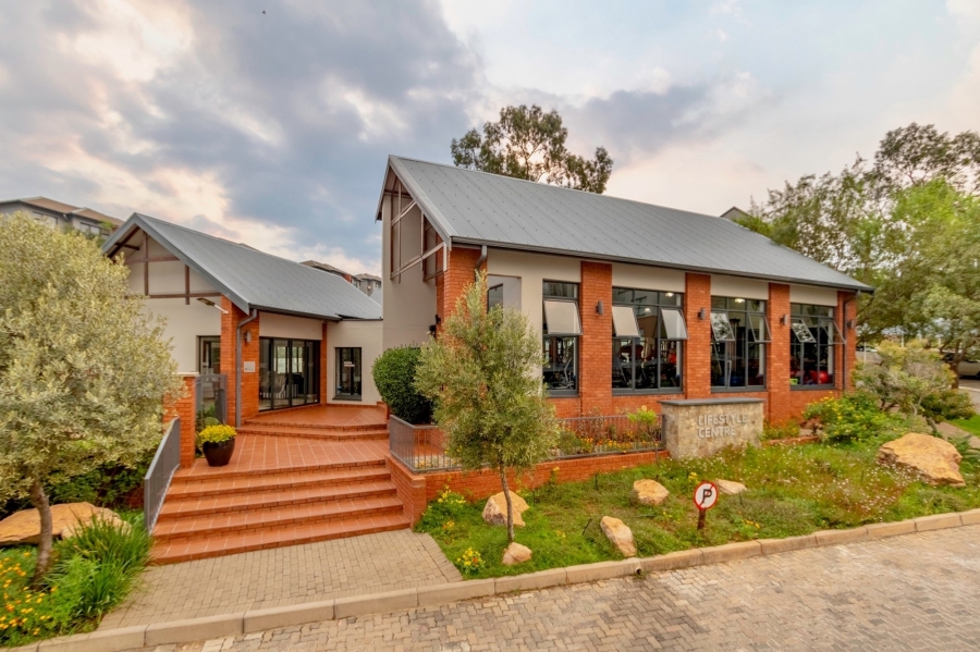 1 Bedroom Property for Sale in Oakdene Gauteng